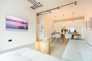 Scandinavian by The Heim