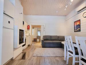 One-Bedroom Cottage with Sauna room in Holiday Resort Harjun Portti