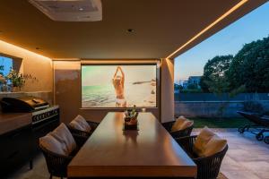 Luxury Villa Lipa Tree 