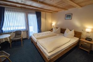 Comfort Single Room with Balcony room in Gasthof Braun