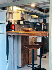 Casaluna, centre village, joli petit studio