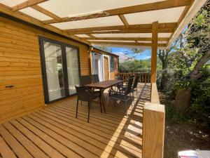 Campings Camping Sainte Victoire : photos des chambres