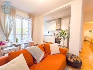 Cappello 9 Tirabora Short Rent