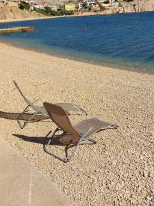 Ferienwohnung für 5 Personen in direkter Strandlage mit herrlichem Meerblick und Wifi