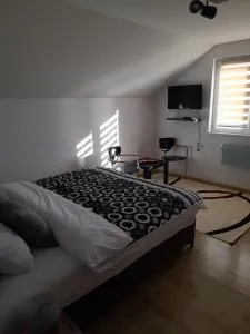 Sarajevo Holiday Apartment 3 - Turbe