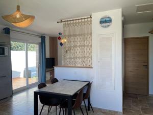 Maisons de vacances Petite maison individuelle proche plage : photos des chambres