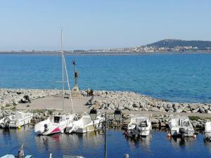 Maisons de vacances Petite maison individuelle proche plage : photos des chambres