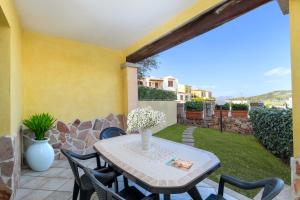 Lazulite - Sardinia Suite img2