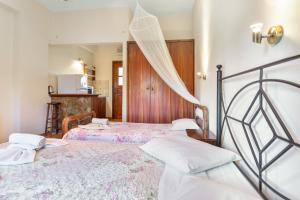 Castellos Bellos Studio 2