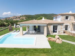 Villa corallo SX Ottiolu img3