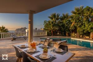 Villa Azafran by Abahana Villas