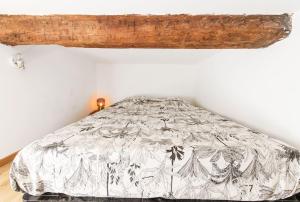 The Calypso - Quiet - New - Central