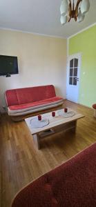 8-emka Apartament