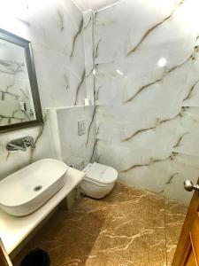 Hotel Pablas International, New Delhi, Near Metro