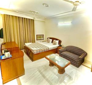 Hotel Pablas International, New Delhi, Near Metro