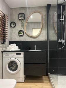 M&D Loft Apartments, Great Britain