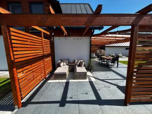 Lake HouseLubniewice domek całoroczny z jacuzzi blisko jeziora