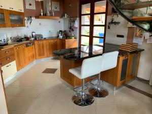 Keith Lakewood Villa