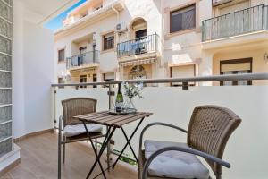 Cozy near the beach by Costarentals - Ref 117