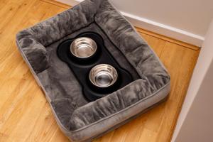 Courtyard Cottage 3, Riverside Cottage