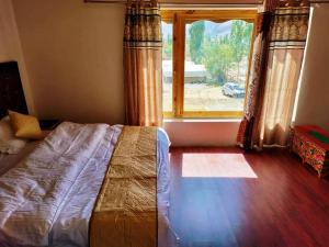 Hotel Nubra Delight and Camps