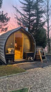 The Den Lakeview Apartment at Watersedge