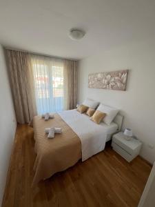 New apartment near Split with garage