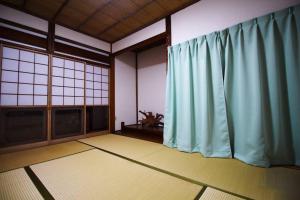 福井駅裏ハウス325貸切民泊 一日一組限定 駅から徒歩7分家族連れ団体様歓迎 安い