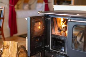 Safari Tent 3 At Tapnell Farm