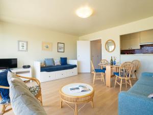 Studio Les Albatros-1 by Interhome