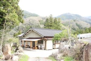 遊子川ゲストハウス コッコロん