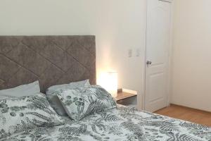 Suite en Av Republica del Salvador Quicentro norte