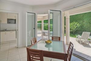 Superbe appart Cannes bord de plage avec piscine