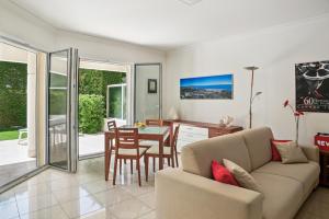 Superbe appart Cannes bord de plage avec piscine