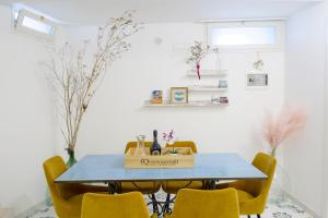 Apt 200mt from the beach,parking