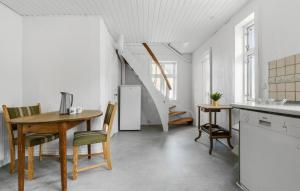 Cozy Home In Brovst With House Sea View