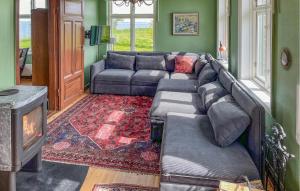 Cozy Home In Sankt Ibb With Kitchen