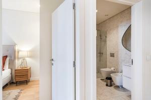 GuestReady - A secret passage in Porto