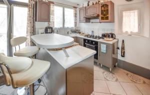 Awesome Home In Moustiers-Sainte-Marie