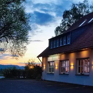Landhotel Zur Altenburg - Kalefeld