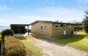 Nice Home In Broager With Kitchen