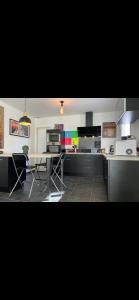 Maison individuelle avec extérieur et piscine