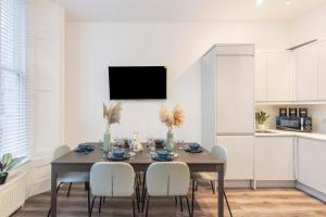 Notting Hill Retreat 2 Bedroom