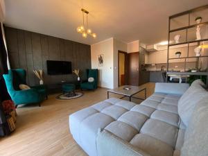 Luxury duplex in front of the sea