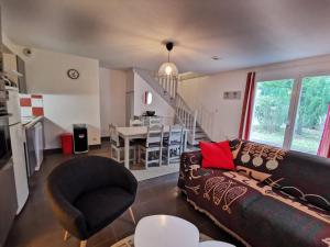 Maison conviviale à Aubignan avec piscine partagée