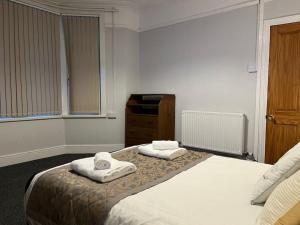 Tŷ Edington by Dream Short Stays