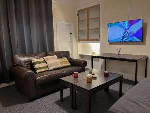 Tŷ Edington by Dream Short Stays