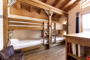 Chalets Chalet familial La Griotte avec piscine : photos des chambres
