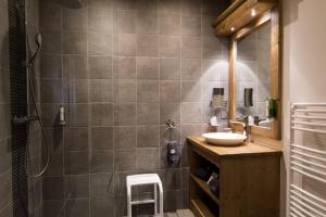 Chalets Chalet familial La Griotte avec piscine : photos des chambres