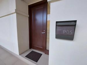 2- BR PENTHOUSE - Seabreeze Building C, Penthouse Unit - P05